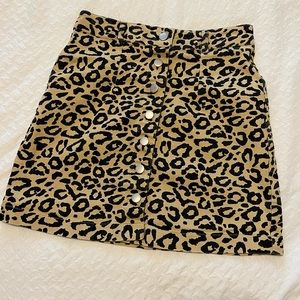 Leopard print skirt